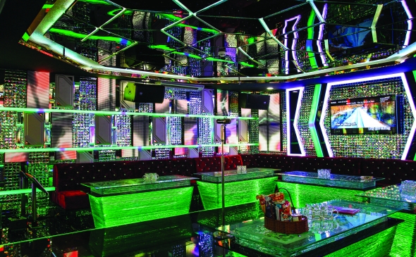 Hình thi công phòng karaoke hiện đại - Karaoke Vui Vui 4