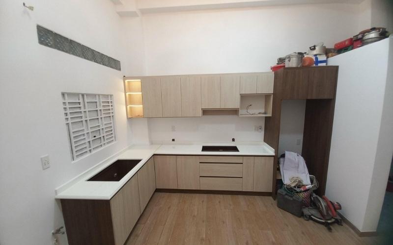 Hình ảnh khi chưa lắp kính đèn