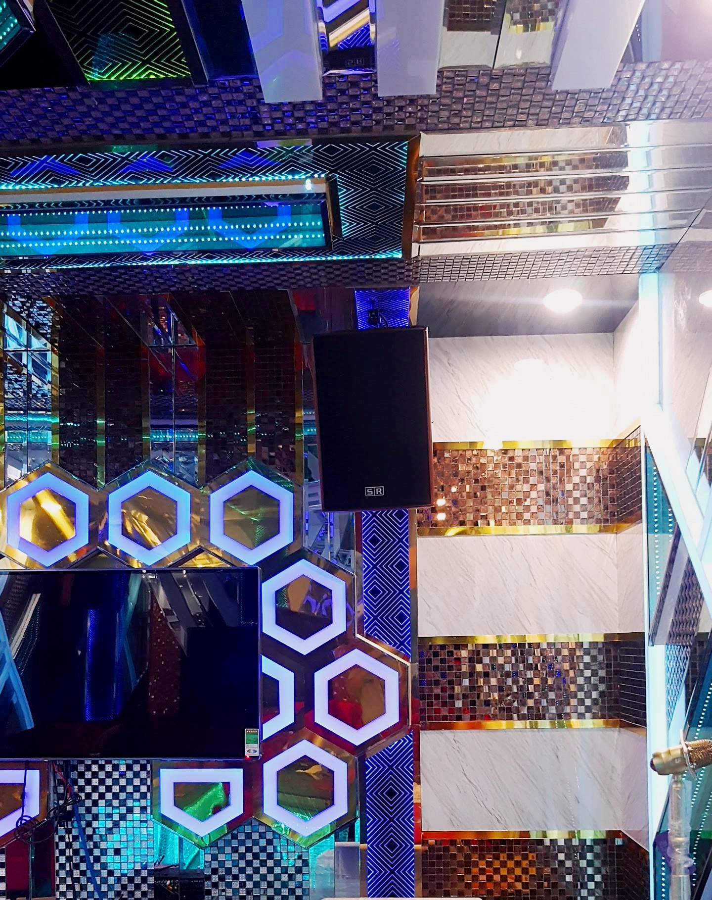 Hình ảnh các chi tiết vách của công thi công phòng karaoke gia đình Ngọc Anh Hình ảnh các chi tiết vách của công thi công phòng karaoke gia đình Ngọc Anh