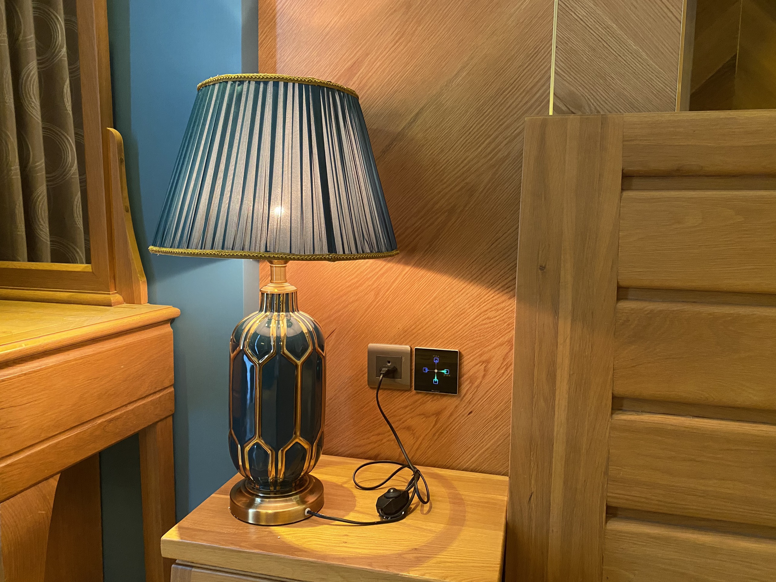 Thiết kế điện thông minh cho phòng ngủ